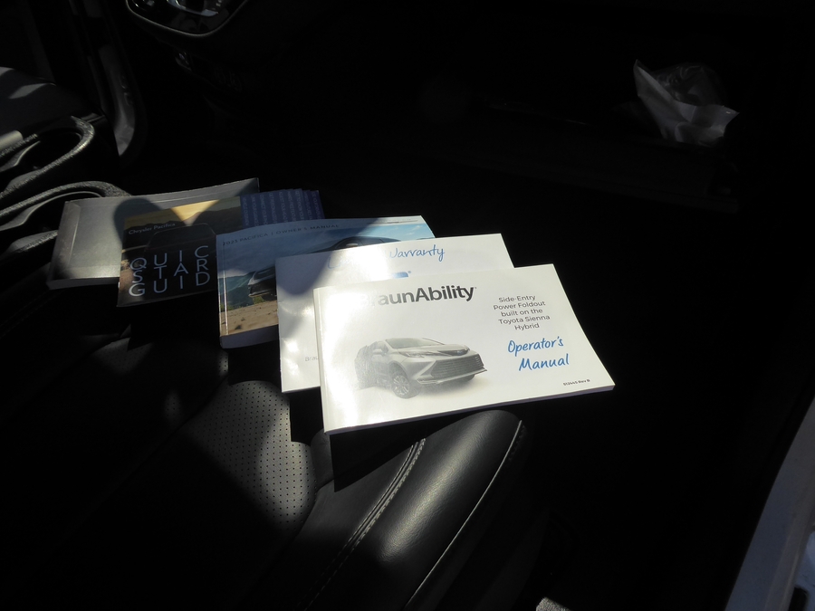 Used 2023 Chrysler Pacifica Touring L - BraunAbility Side Entry Fold Out Automatic Ramp