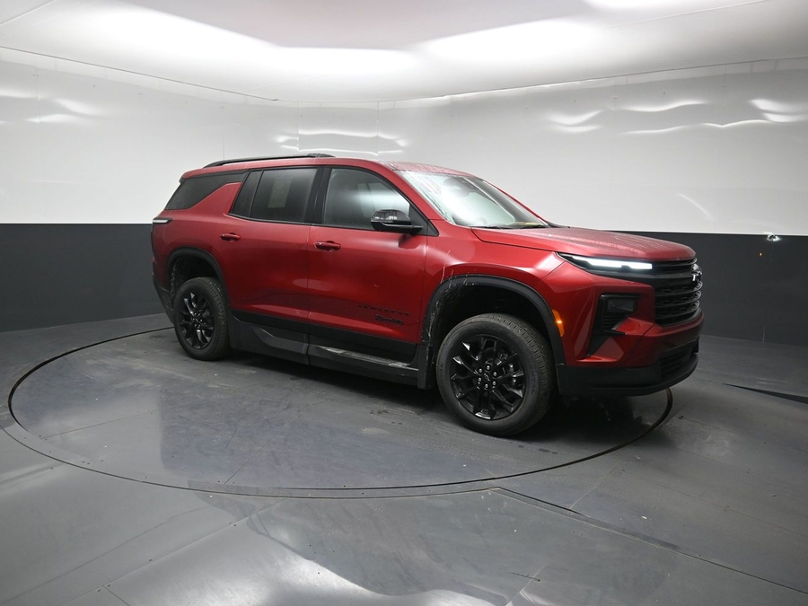 Red Chevrolet Traverse image number 9