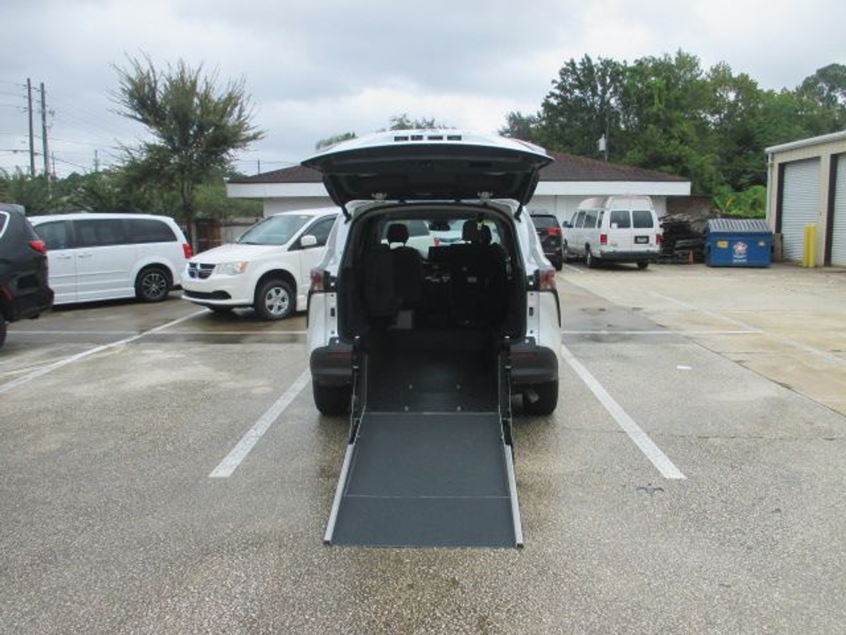 2023 TOYOTA SIENNA - Image 1