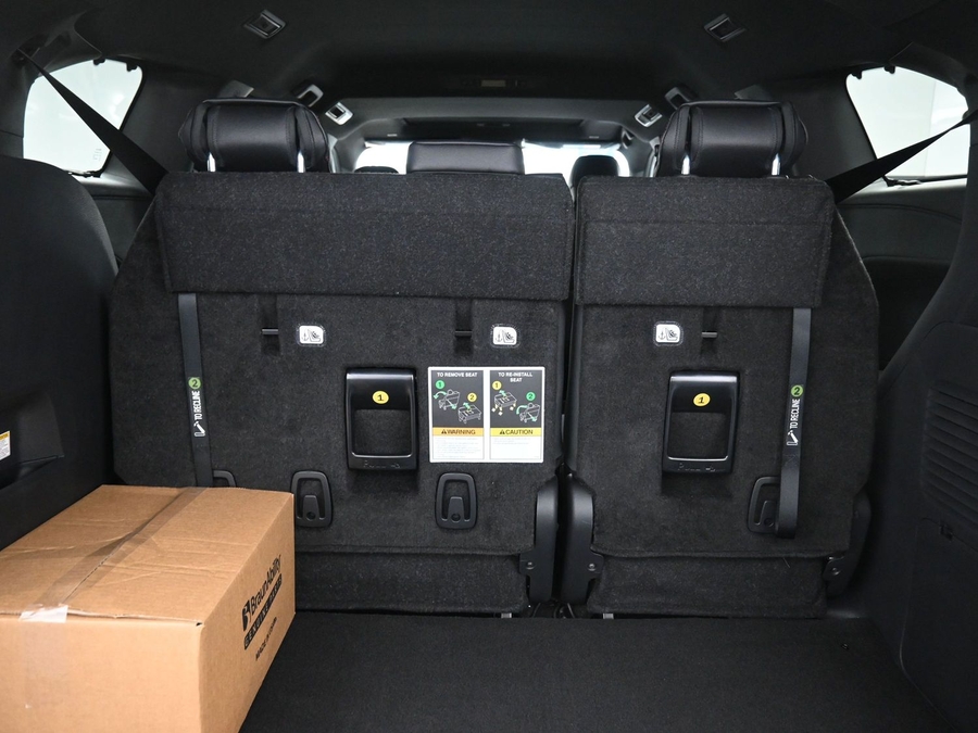 New 2026 Toyota Sienna Hybrid XSE - BraunAbility Side Entry Entry Fold Out Automatic Ramp