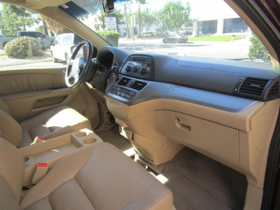 Used 2008 Honda Odyssey EX-L - BraunAbility Side Entry In Floor Automatic Ramp
