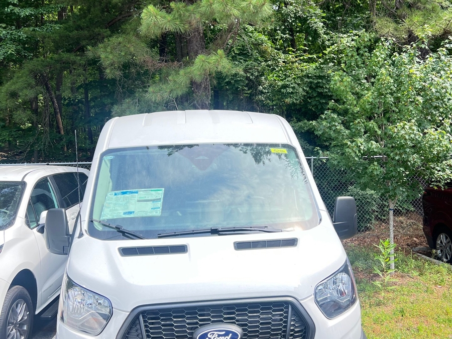 White Ford T350 with Rear Entry Automatic Fold Out ramp