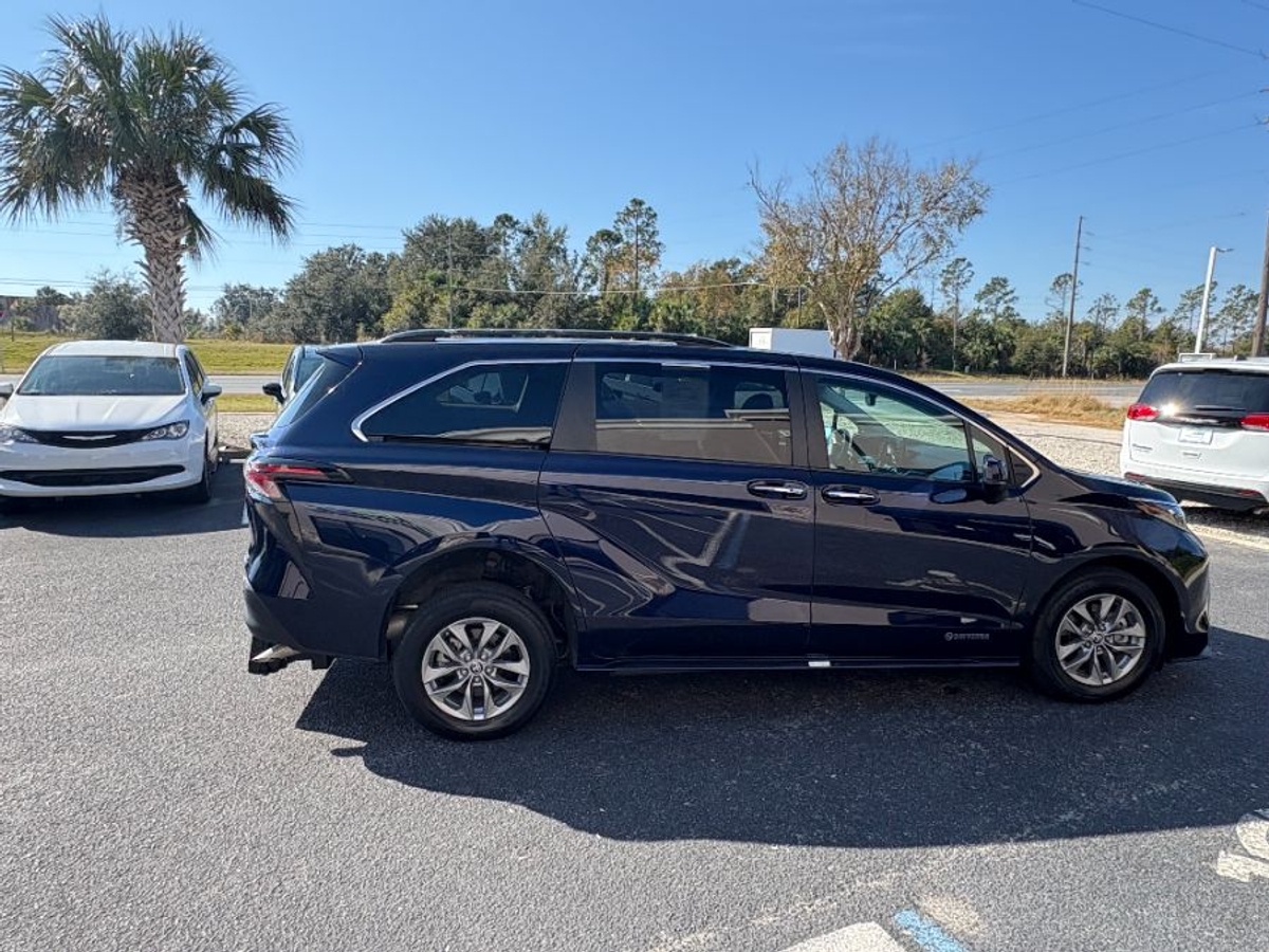 2024 TOYOTA SIENNA - Image 16