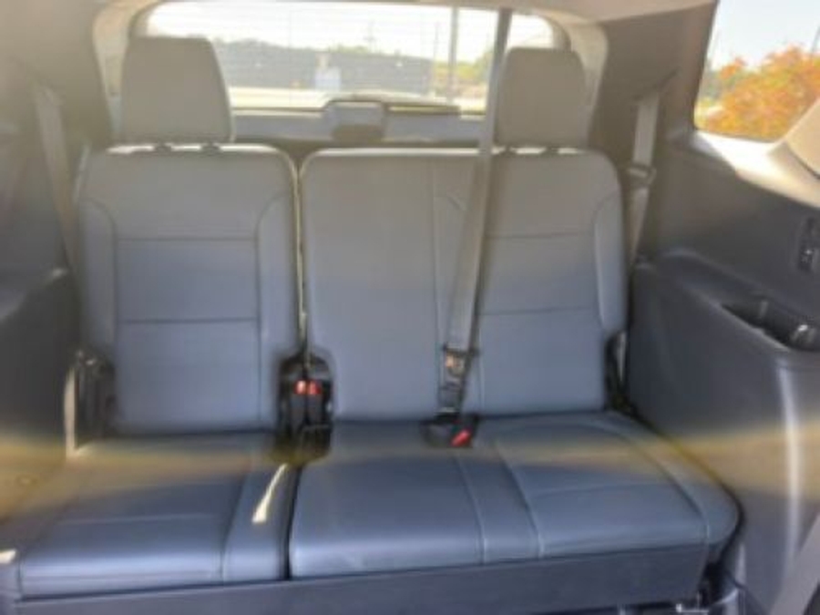 Used 2021 Chevrolet Traverse 3LT - BraunAbility Side Entry In Floor Automatic Ramp