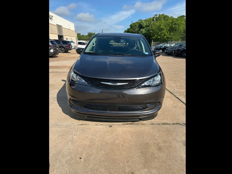 Used 2023 Chrysler Voyager LX - BraunAbility Side Entry Entry Fold Out Automatic Ramp