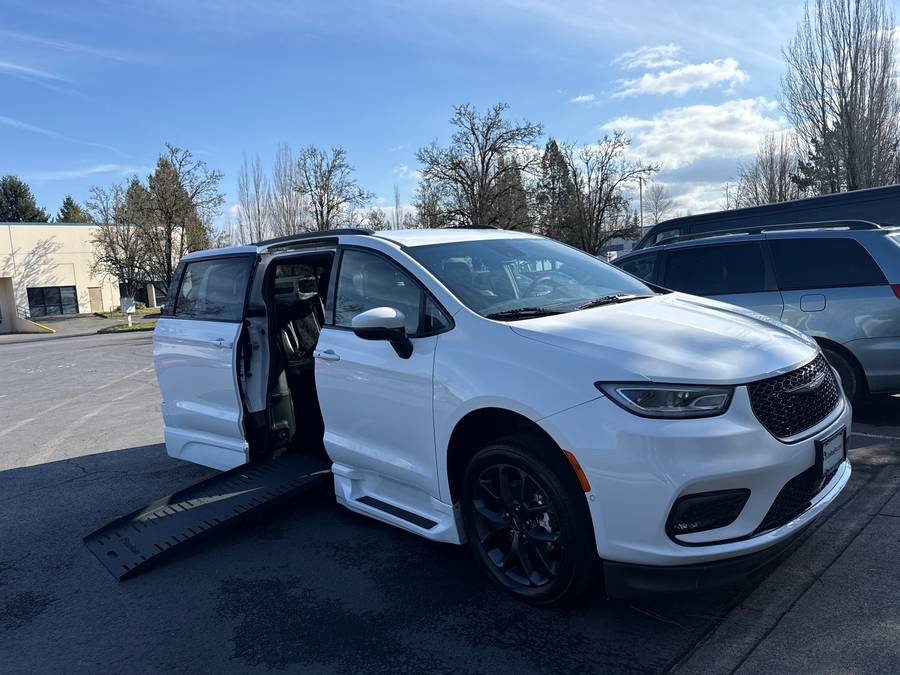 Used 2023 Chrysler Pacifica Touring L Sport - BraunAbility Side Entry Entry Fold Out Automatic Ramp