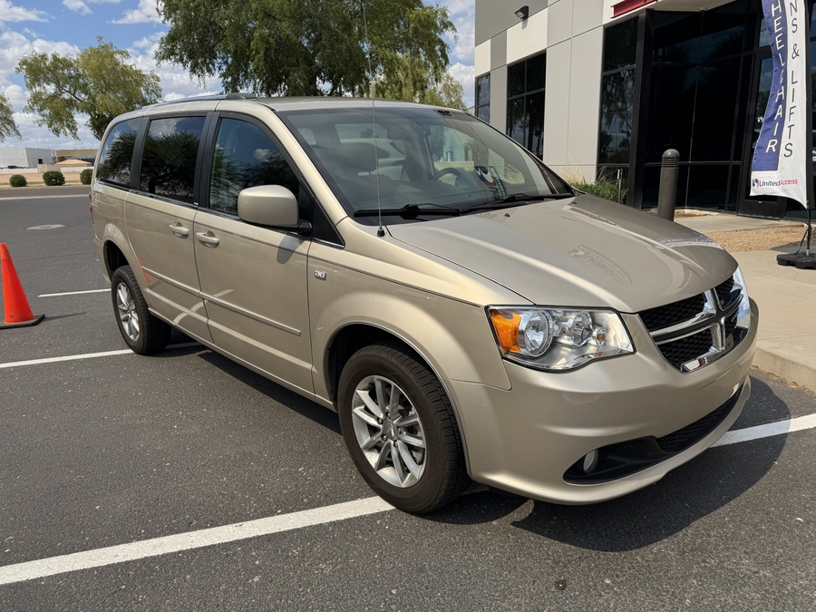 Used 2014 Dodge Grand Caravan SXT 30th Anniversary - Ryno Rear Entry Entry Fold Out Manual Ramp
