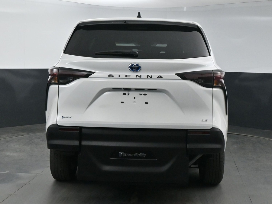 New 2025 Toyota Sienna Hybrid LE - BraunAbility Commercial Rear Entry Entry Fold Out Manual Ramp