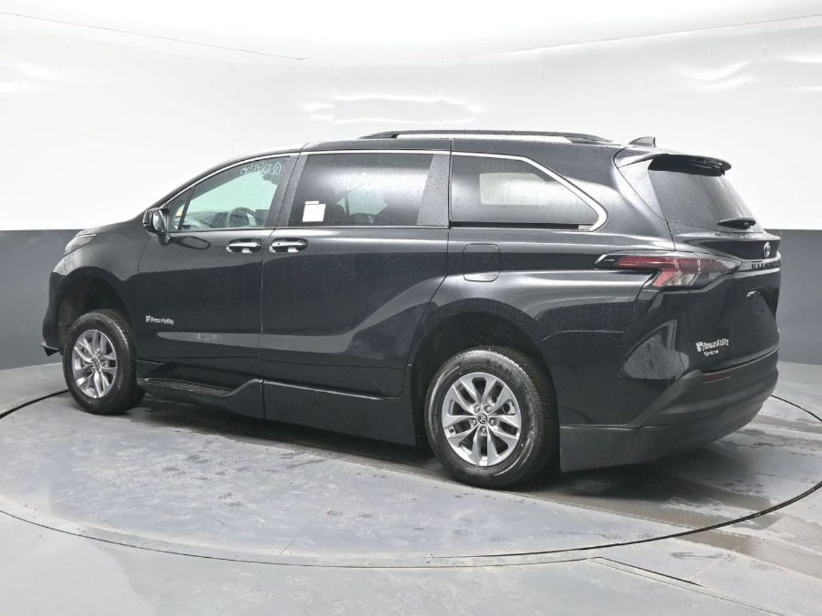 Black Toyota Sienna with Side Entry Automatic Fold Out ramp