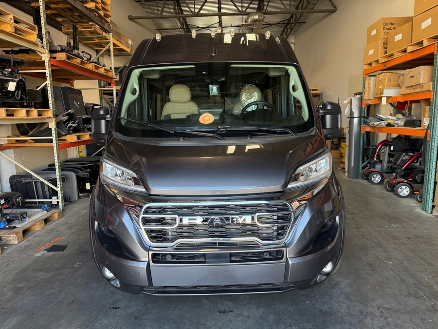 New 2025 Ram ProMaster SLT+ 2500 159WB HR -  Side Entry Lift Automatic Ramp