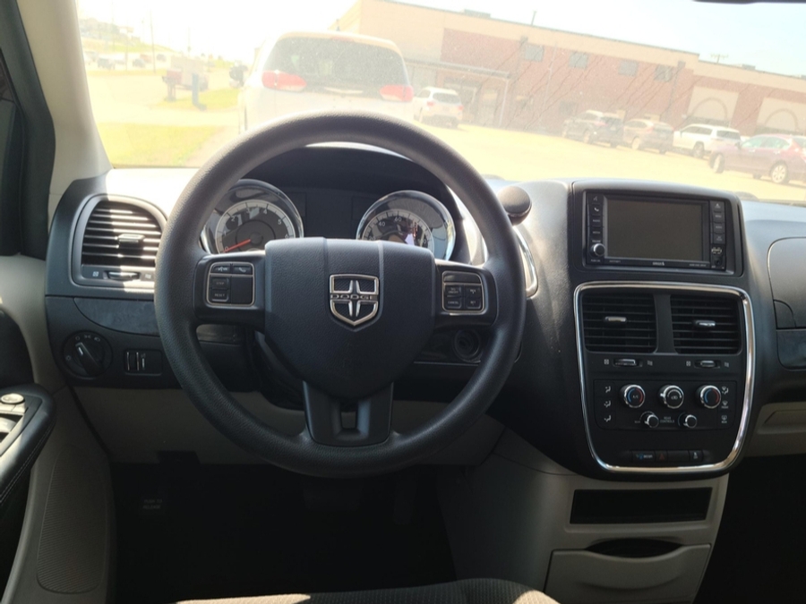 Used 2019 Dodge Grand Caravan SE - International Mobility Rear Entry Entry Fold Out Manual Ramp