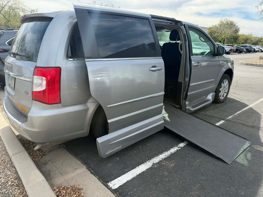 Used 2016 Chrysler Town and Country Touring - VMI Side Entry Entry In Floor Automatic Ramp