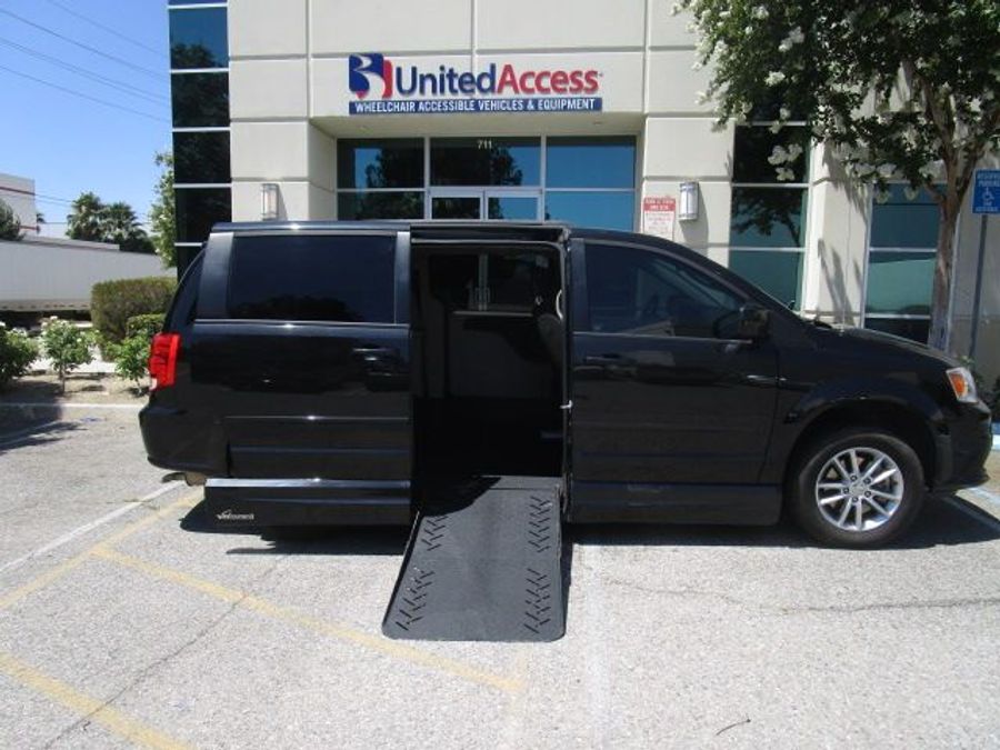 Used 2015 Dodge Grand Caravan SXT - VMI Side Entry Entry In Floor Automatic Ramp