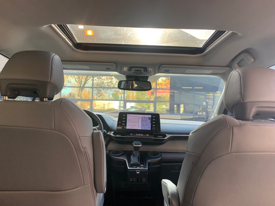 Used 2023 Toyota Sienna Hybrid XLE - BraunAbility Side Entry Entry In Floor Automatic Ramp