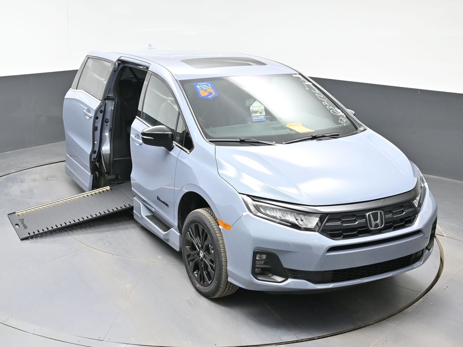 New 2026 Honda Odyssey Sport - BraunAbility Side Entry Entry In Floor Automatic Ramp