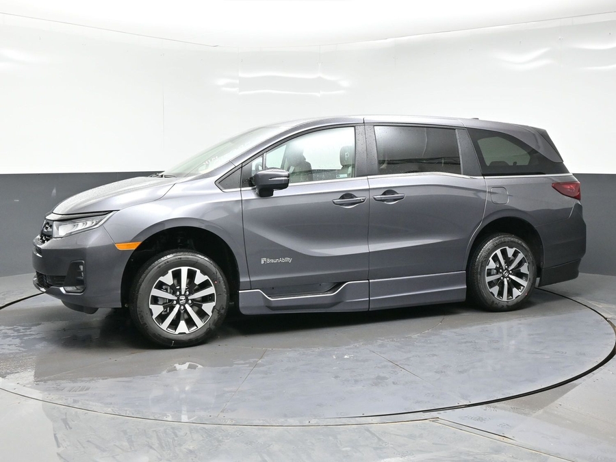Grey Honda Odyssey image number 2
