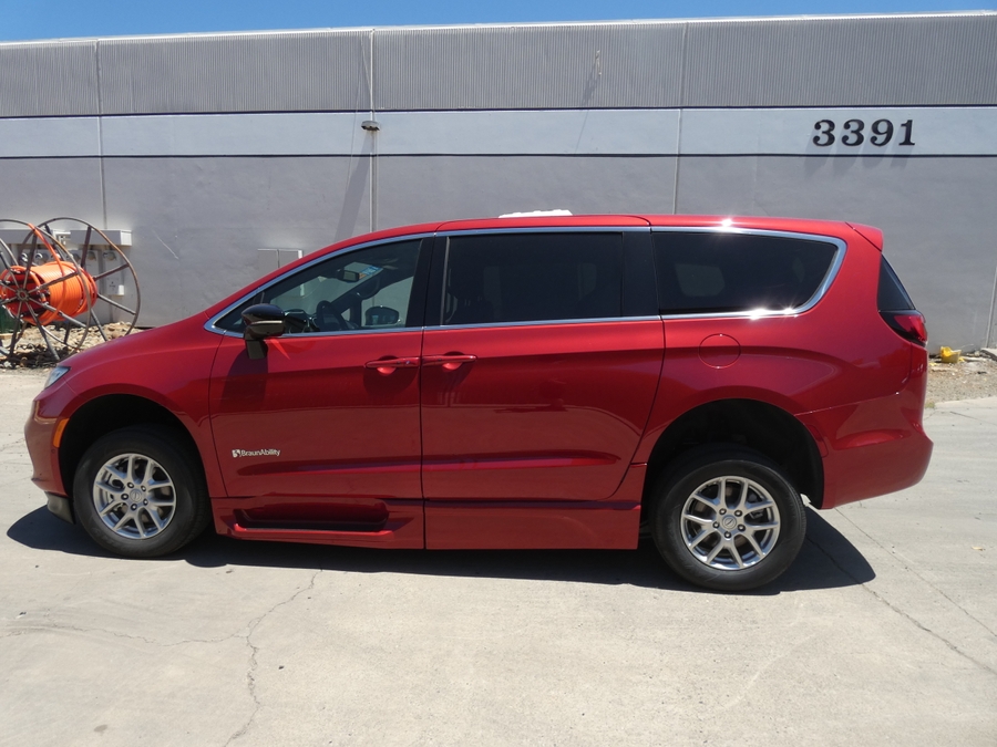 Red Chrysler Pacifica image number 16