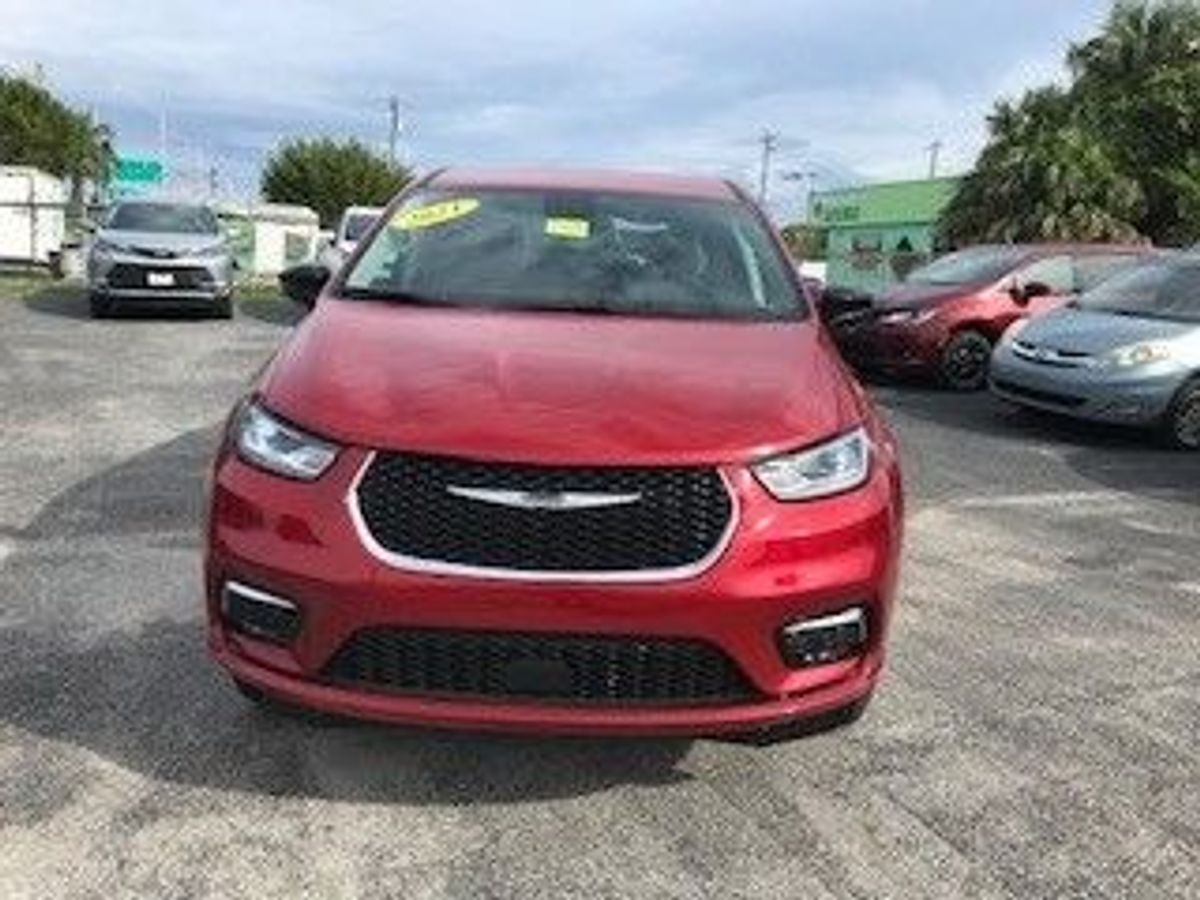 2024 CHRYSLER PACIFICA - Image 2