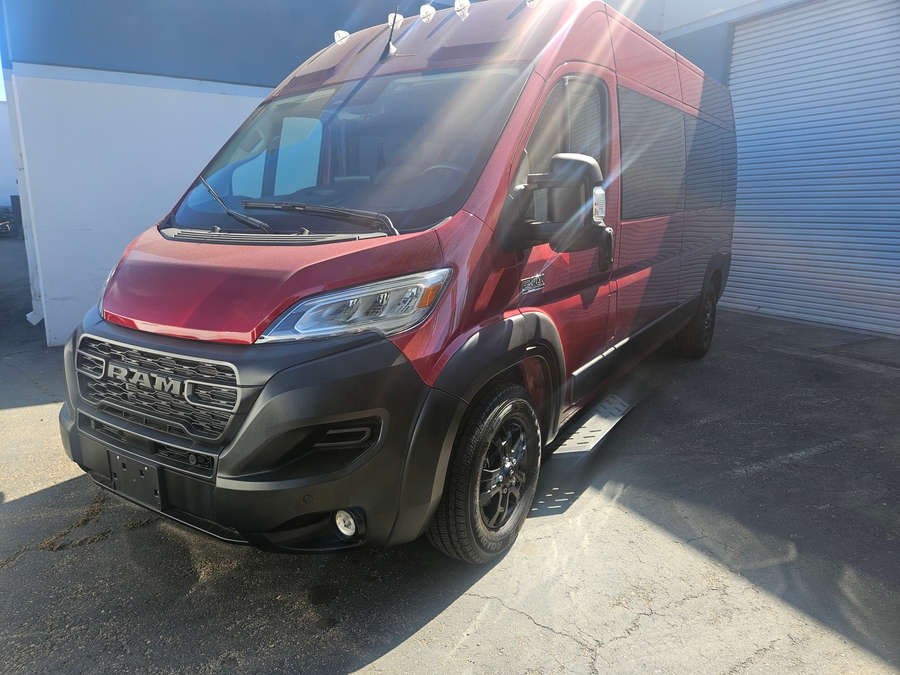New 2024 Ram ProMaster SLT+ 2500 - Fenton Mobility Side Entry Entry Lift Automatic Ramp