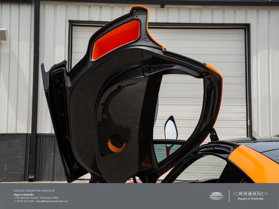 2015 McLaren P1