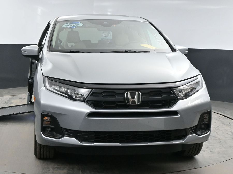 New 2025 Honda Odyssey EX-L - BraunAbility Side Entry Entry In Floor Automatic Ramp