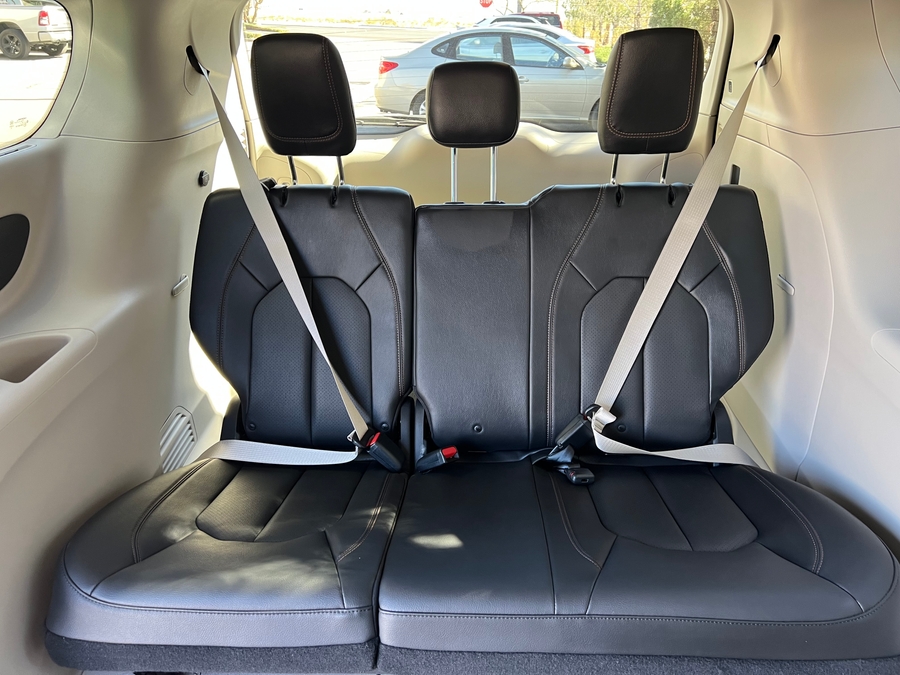 Used 2019 Chrysler Pacifica Touring L - BraunAbility Side Entry Entry In Floor Automatic Ramp
