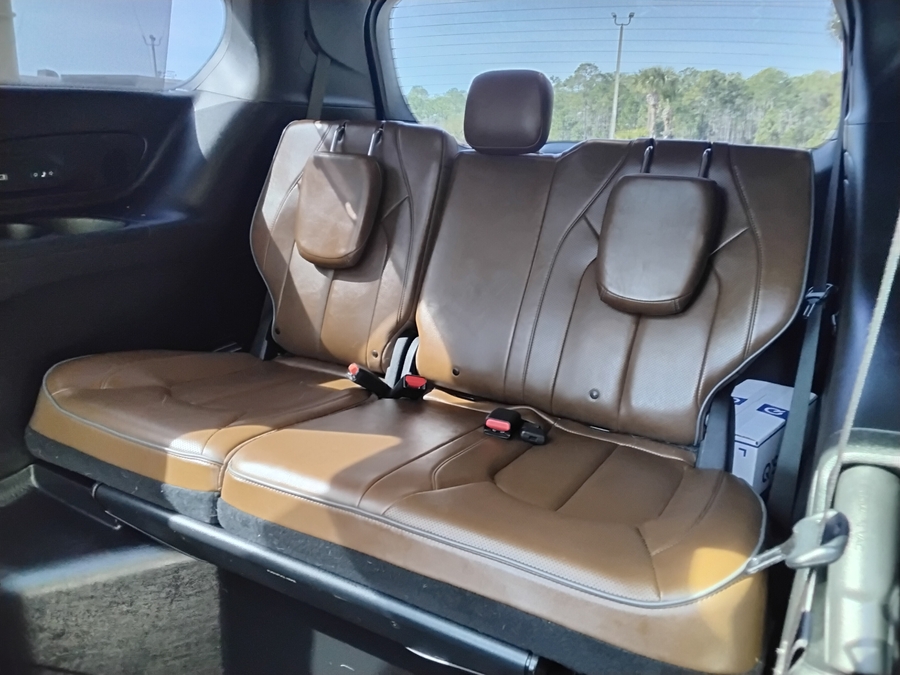 2019 CHRYSLER PACIFICA - Image 18