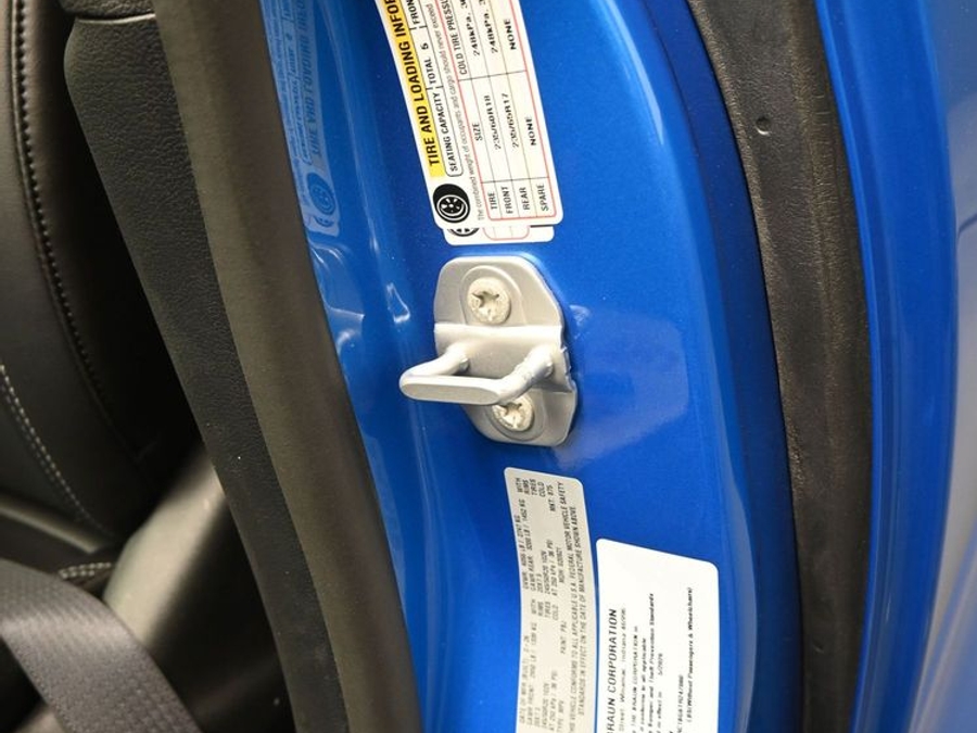 New 2026 Chrysler Pacifica Select Sport - BraunAbility Side Entry Entry Fold Out Automatic Ramp