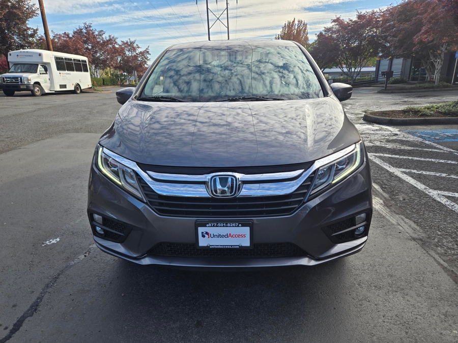 Used 2019 Honda Odyssey EX-L - BraunAbility Side Entry Entry In Floor Automatic Ramp