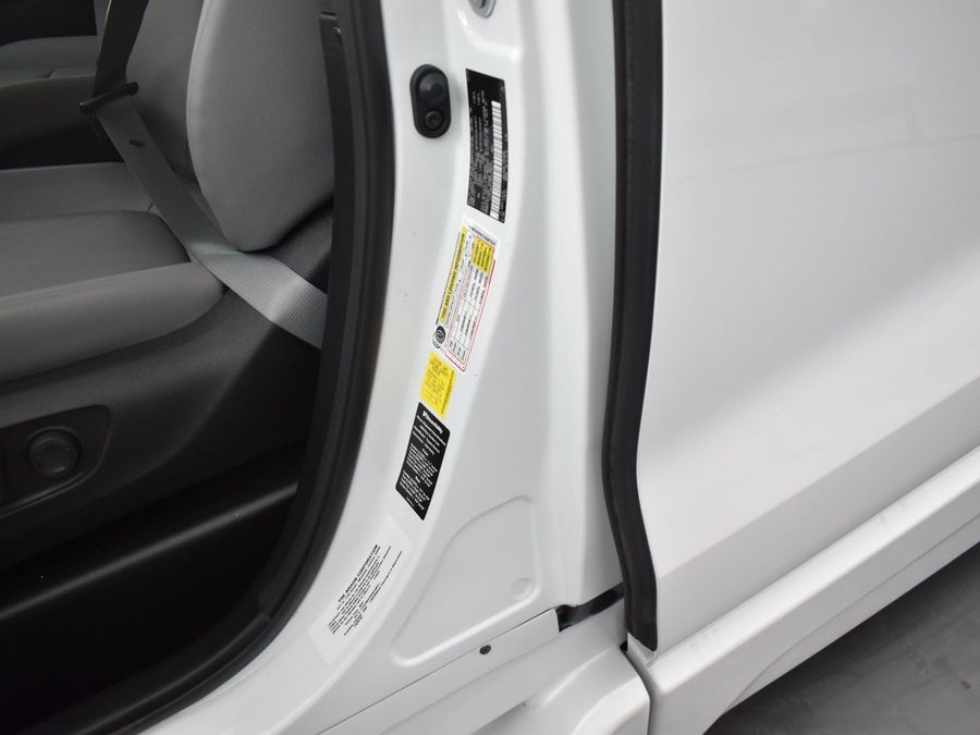 New 2025 Toyota Sienna Hybrid XLE Plus - BraunAbility Side Entry Entry Fold Out Automatic Ramp
