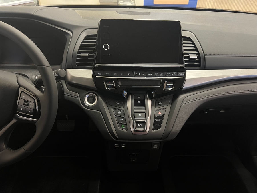 New 2025 Honda Odyssey EX-L - VMI Side Entry Entry In Floor Automatic Ramp