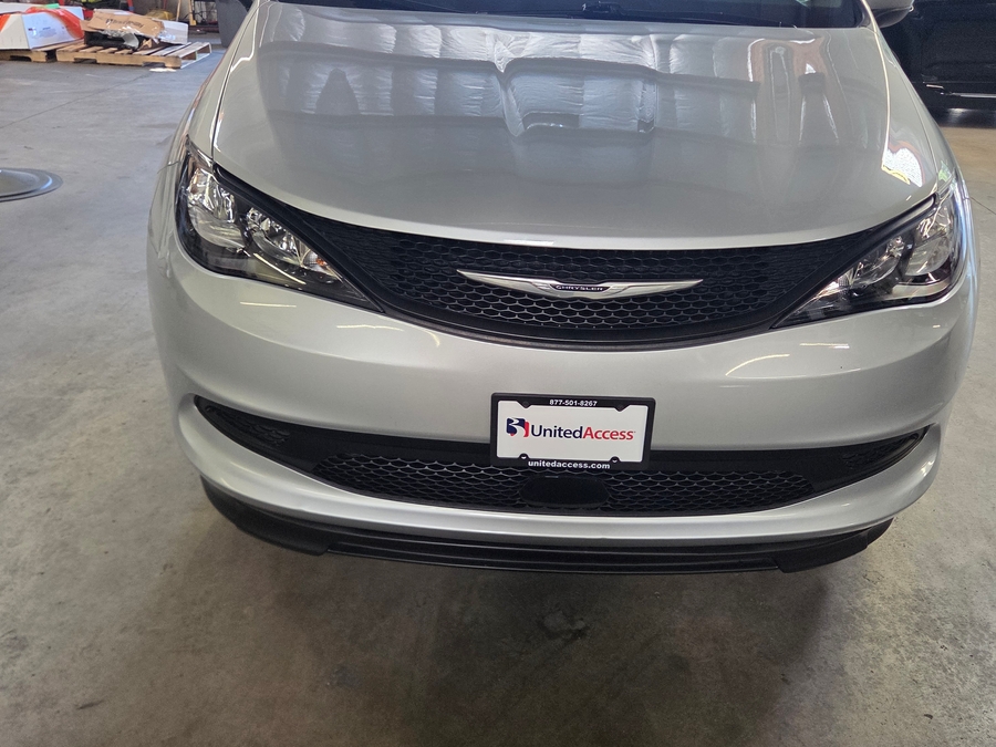 Used 2022 Chrysler Voyager LX - BraunAbility Commercial Side Entry Fold Out Manual Ramp