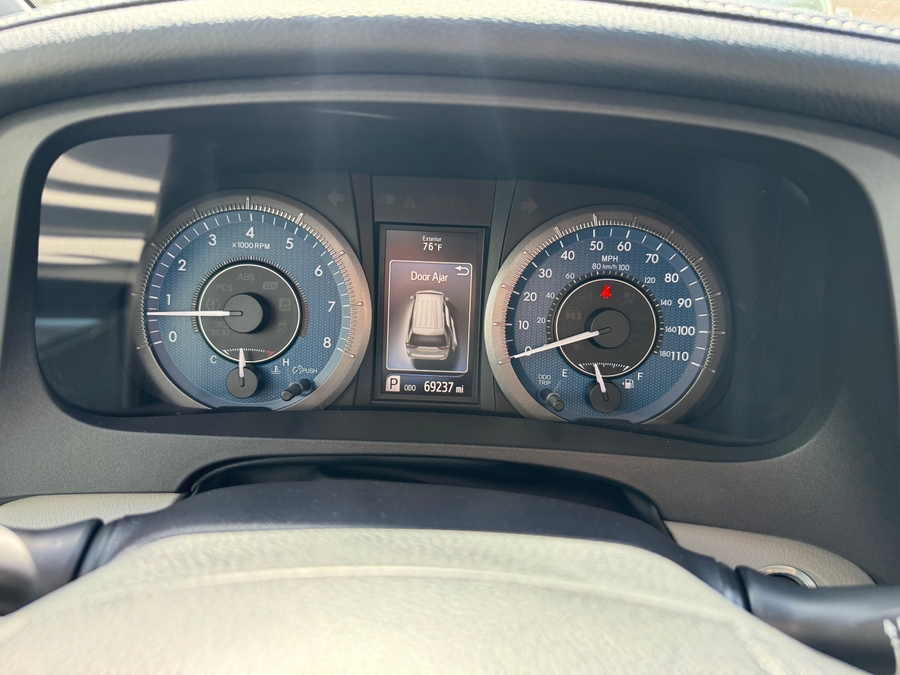 Used 2017 Toyota Sienna XLE - BraunAbility Side Entry Entry In Floor Automatic Ramp