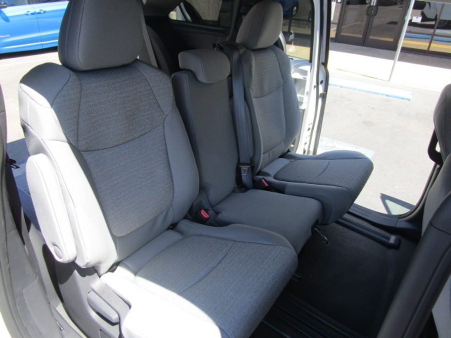 New 2025 Toyota Sienna Hybrid LE - BraunAbility Commercial Rear Entry Entry Fold Out Manual Ramp