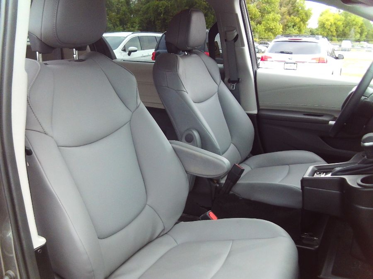 2022 TOYOTA SIENNA - Image 9