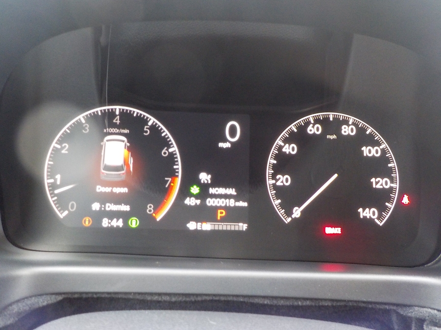 Silver Honda Odyssey image number 33