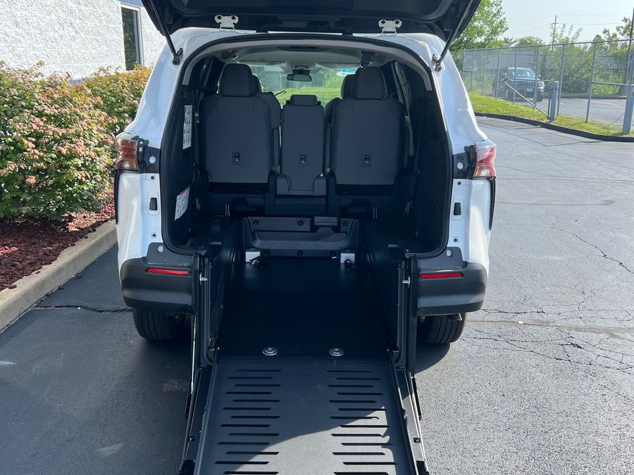 New 2025 Toyota Sienna Hybrid LE - BraunAbility Commercial Rear Entry Entry Fold Out Manual Ramp