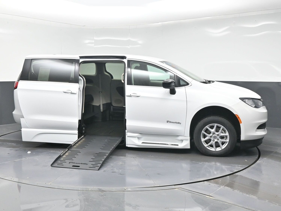 Used 2024 Chrysler Voyager LX - BraunAbility Side Entry Entry Fold Out Automatic Ramp