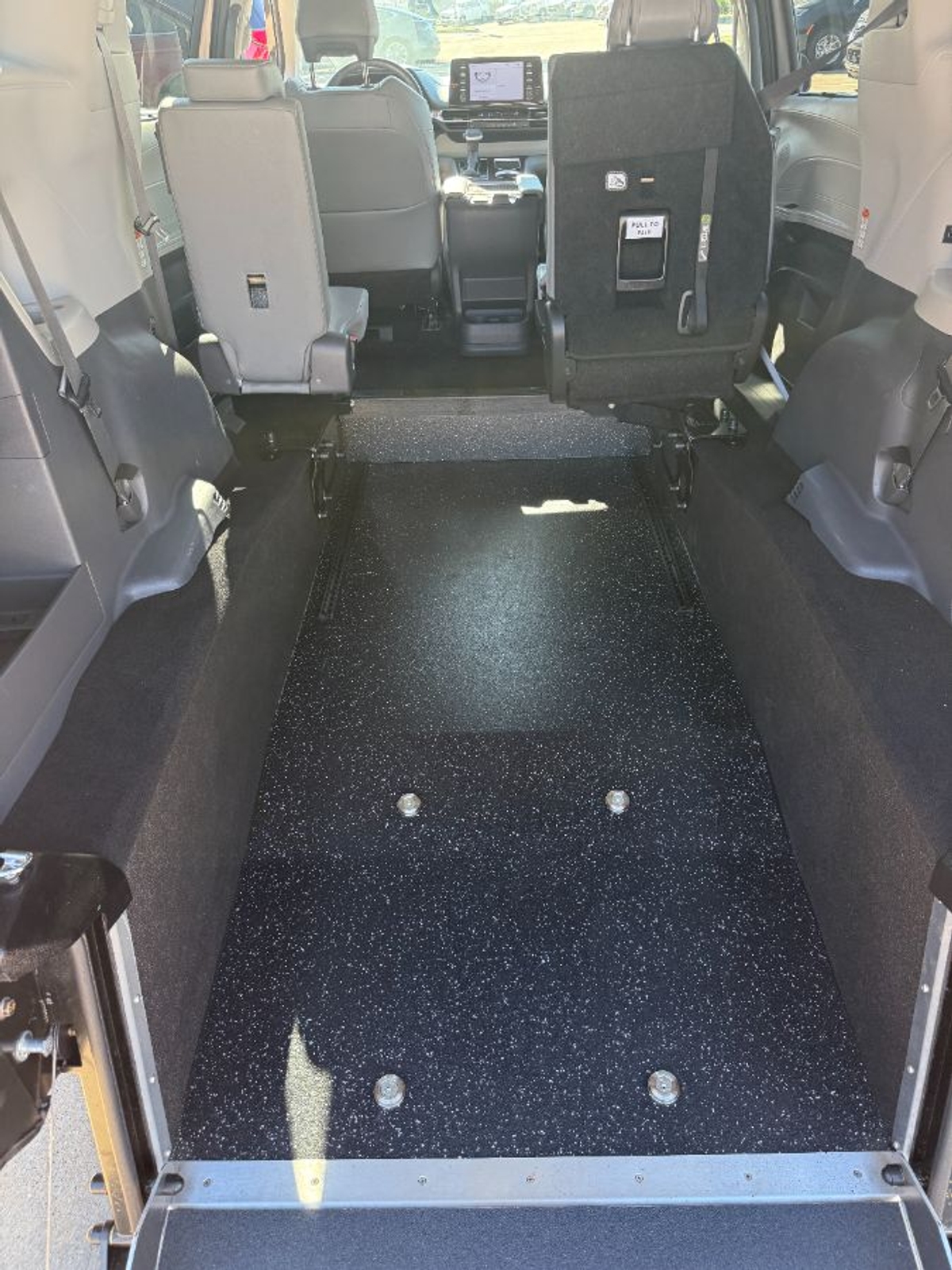 2024 TOYOTA SIENNA - Image 2