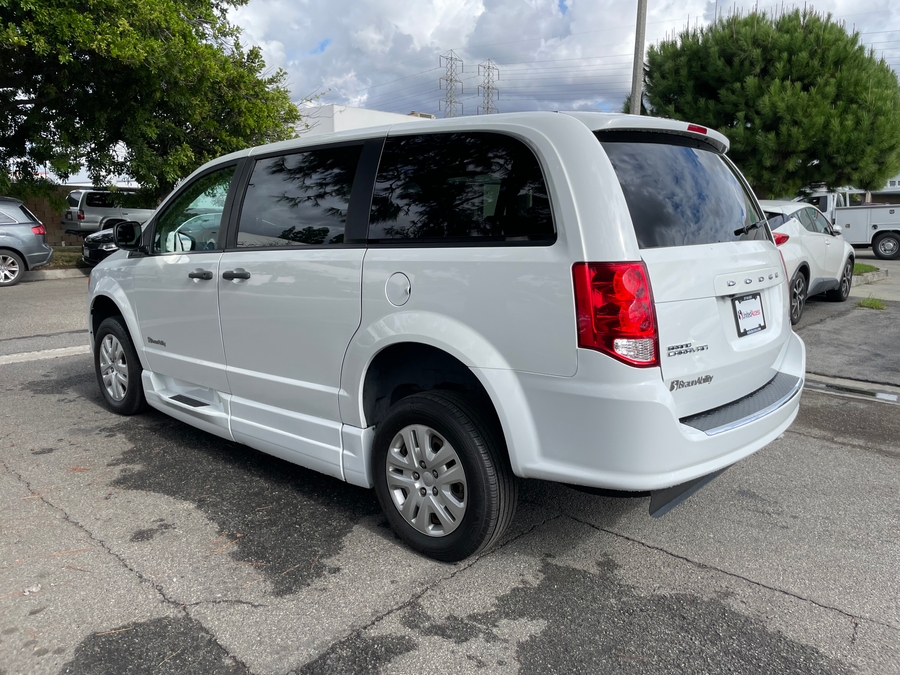 Used 2019 Dodge Grand Caravan SE - BraunAbility Side Entry Entry Fold Out Manual Ramp