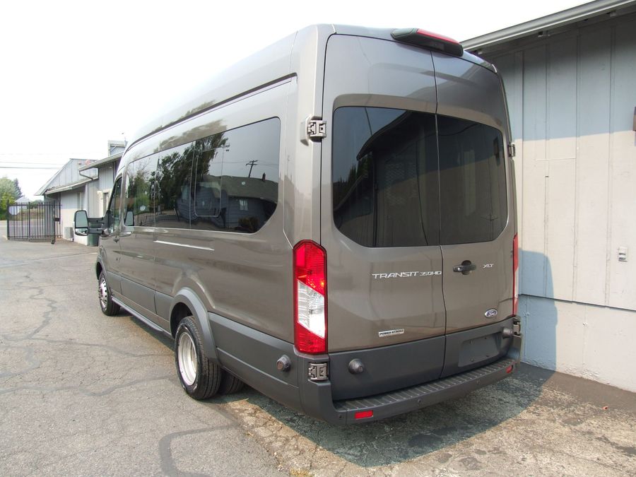 Used 2018 Ford Transit 350 HD XL - BraunAbility Rear Entry Entry Lift Automatic Ramp