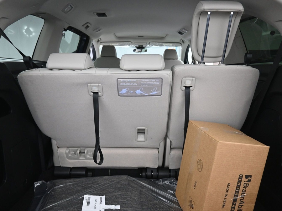 New 2026 Honda Odyssey EX-L - BraunAbility Side Entry Entry In Floor Automatic Ramp
