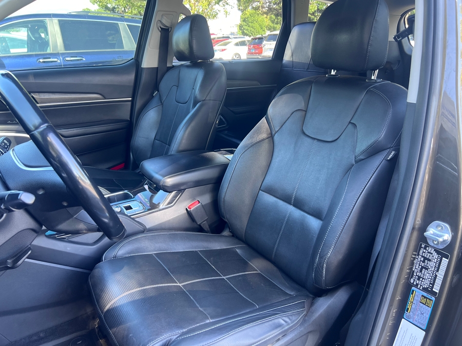 Used 2020 Kia Telluride SX - Freedom Rear Entry Fold Out Automatic Ramp