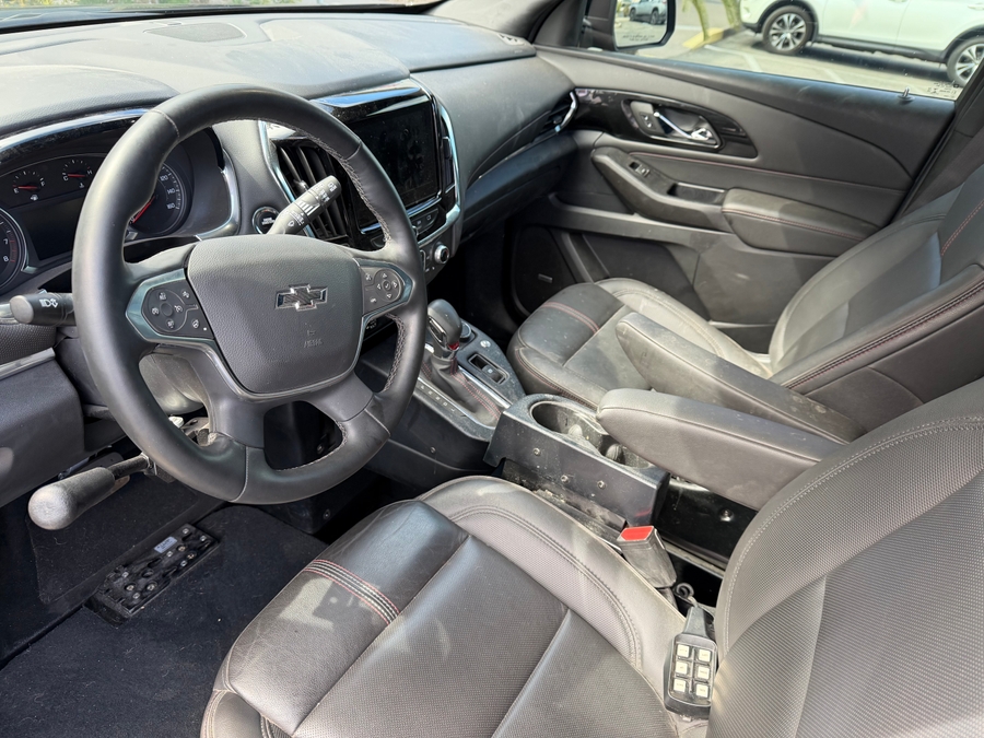Used 2023 Chevrolet Traverse RS 2LT - BraunAbility Side Entry In Floor Automatic Ramp
