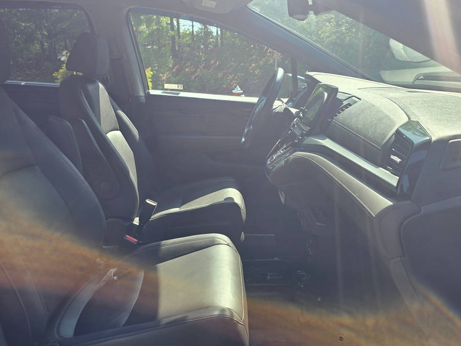 2022 Honda Odyssey Touring - Photo 14