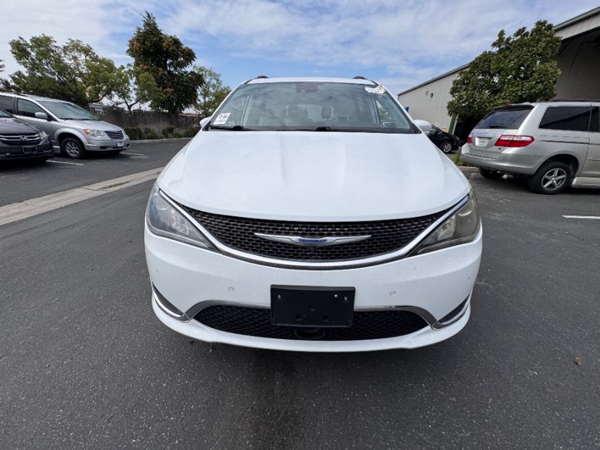 2019 CHRYSLER PACIFICA - Image 9