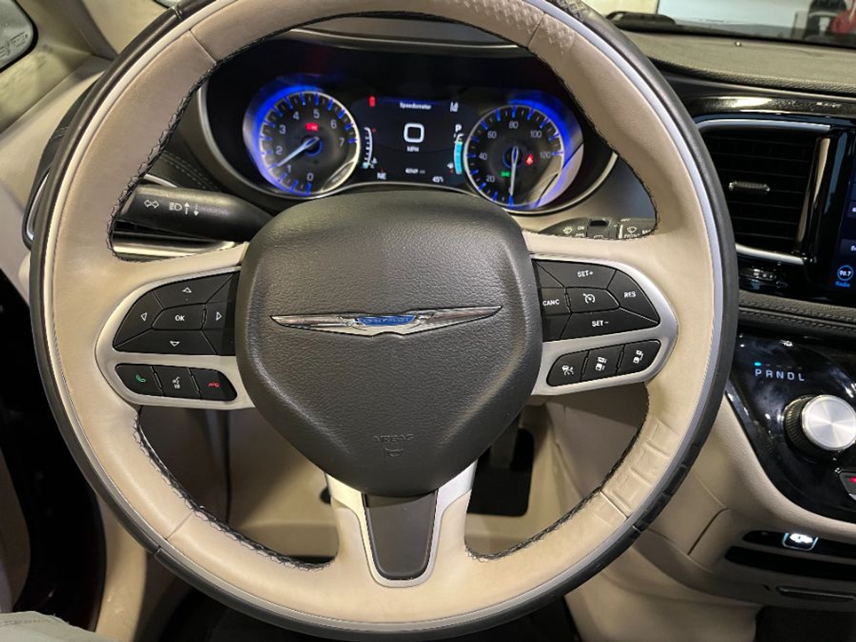 2018 CHRYSLER PACIFICA - Image 10