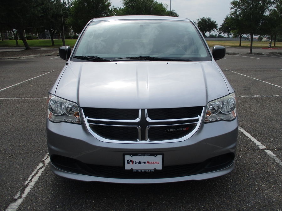 Used 2017 Dodge Grand Caravan SE - International Mobility Rear Entry Fold Out Manual Ramp