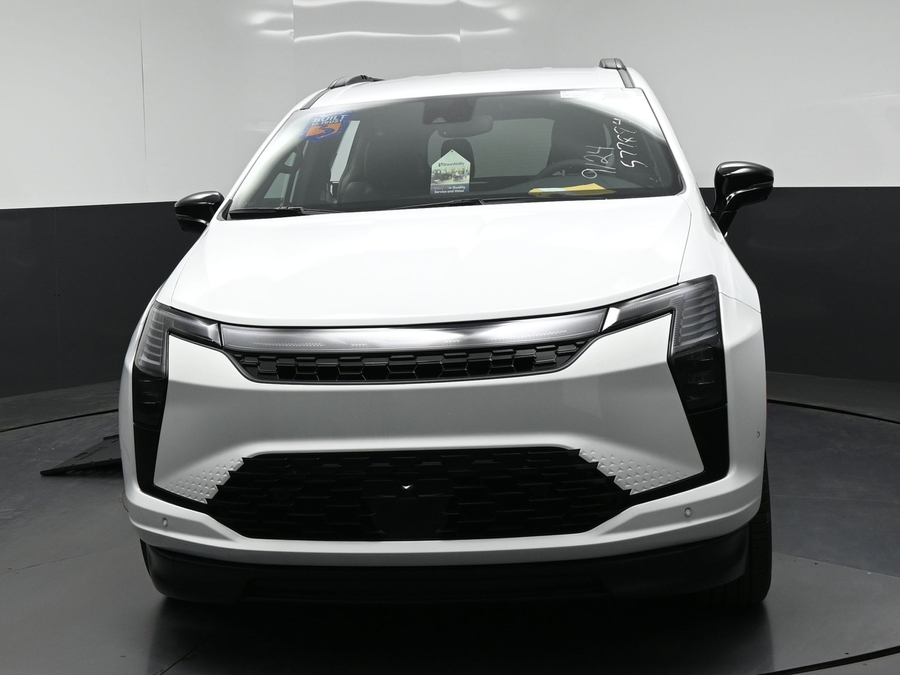 New 2027 Chrysler Pacifica Select Sport - BraunAbility Side Entry In Floor Automatic Ramp