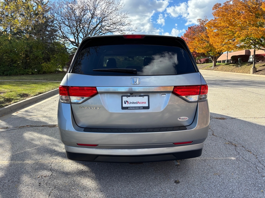 Used 2016 Honda Odyssey EX-L - VMI Side Entry Entry In Floor Automatic Ramp